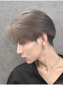 ミルクティーグレージュセンターパートメンズハイトーンブリーチ