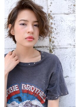 ミラバイグリーン(Mira by green) ノーブル・ハンサムショート 02