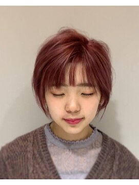 アース 恵比寿店(HAIR&MAKE EARTH) ショートボブ(桃色)