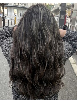 ピヨン 心斎橋(piLLon) 3Dハイライトカラー☆プラチナグレージュ