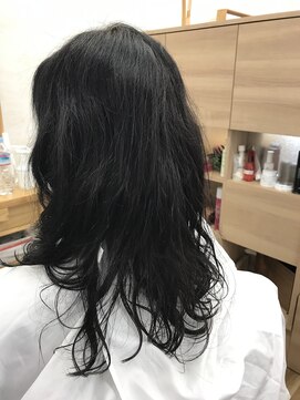 ガーベラ(gerbera) ゆるふわスイングセミロング