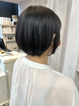 キャアリー(Caary) 福山美容室caary似合わせカット　丸みショートボブ