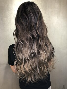 ルッソ チアロ(Lusso chiaro) デザインカラー/オンブレ◎30代40代50代