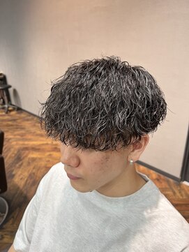 スキル(SKILL) 波巻きツイスパ　ツイストスパイラル　福岡メンズパーマ