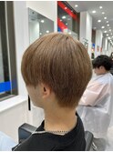 ブリーチベージュハイトーンマッシュツーブロックメンズヘア仙台