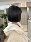 ぱつっとボブ　地毛風ストレート　縮毛　梅雨対策　多毛ボブ