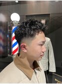 ショートパーマスタイル×フェードカット