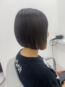 ムウ(Mu.) 前下がりボブ