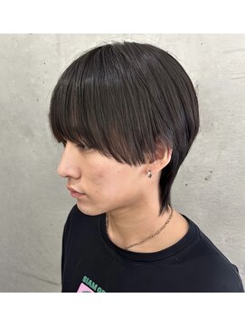 ケアウメダ(CARE UMEDA) 【CARE UMEDA】ラウンドマッシュウルフ 中尾