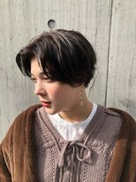 毛流れパーマ　ハンサムショート