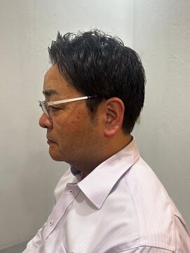 メンズカット バイ ソイクフ(メンズカット by SOY-KUFU) 20代30代40代◎メンズ黒髪刈り上げツーブロックスーツスタイル