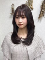 リングバイモアムー(Ring by Moremuu)&nbsp;issy  レイヤースタイル