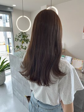 シーン(scene) オリーブグレージュ