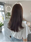 オリーブグレージュ