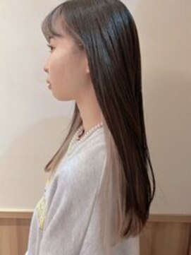 ユキオグループ グラン(yg GRAN) 大人可愛いインナーカラーベージュロング◎艶髪