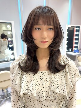 リー 梅田(Lee) カットやカラーでイメチェンしたい方！