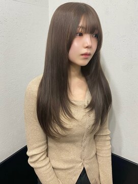 ラグナ(LAGUNA) 【アッシュブラウン/レイヤーカット/艶カラー/20代】