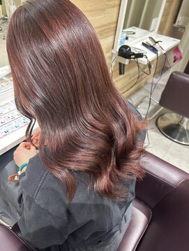 アヴァンス 江坂店(AVANCE.) ワインレッドカラー