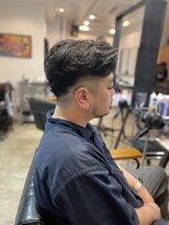 クーシ(kuusi)&nbsp;フェードカットサイド流し【高円寺/東高円寺/新高円寺】