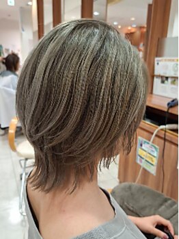 デフィ アオヤマ(defi AOYAMA)の写真/透明感とトレンドを両立！実力派スタイリストがあなたの個性を最大限に引き出すデザインカラーをご提案。