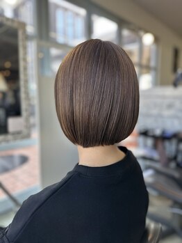 マニ パリ mani PARISの写真/白髪を隠す日々から彩りを楽しむ毎日*肌まで明るく魅せる髪質改善カラー、鏡を見るのがもっと好きになる♪