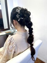 アムズヘアーファム 結婚式お呼ばれに人気◎ゆるふわ編み下ろし