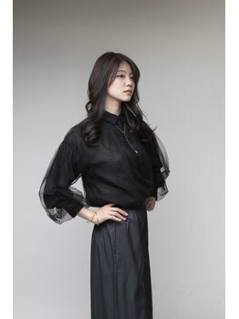 コワフュール ル ボア(Coiffure le bois)の写真/日常から離れて、自分の時間と空間を満喫したいオトナのアナタにぜひ☆初めてでも緊張しない柔らかな空間◎