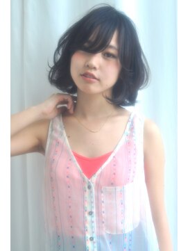 クラン(clan) 【clan】クールフェミニンスプリングカール黒髪ボブ