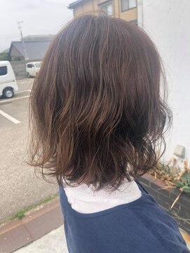 エルモ(ELMO) 波間きコールドパーマ