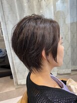 ロンド ストラーダ 心斎橋(Lond strada)&nbsp;ショート×ハイライト白髪ぼかし×マチルダボブ[心斎橋]