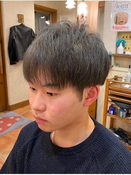 ベイブ ヘア メイク サロン(Babe hair make salon) シルバーグレージュ