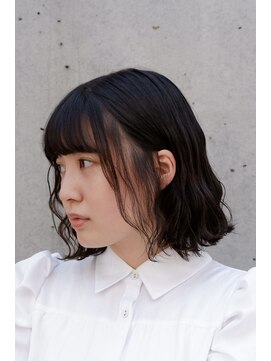 ラウレア(LAULEA) ムースをつけるだけ!波巻き風ボブパーマ/10代20代30代