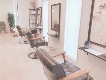 cuaura【クオーラ】