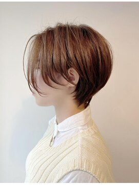 カプロハナレ(Capullo.Hanare) 【前下がりハンサムショート☆】