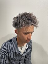 レックス(Rex)&nbsp;【SNSで大人気！】ホワイトメッシュ×ツイストパーマ