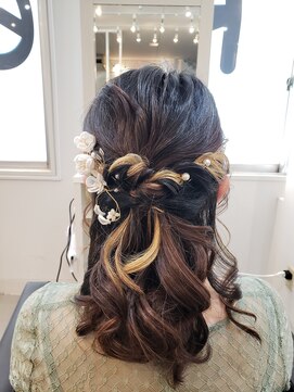 レディスペヘアー(redispe hair) ハーフアップ【名古屋駅・名駅】