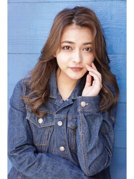 リー 四ツ橋(Lee) 韓国風カット×シフォンベージュ