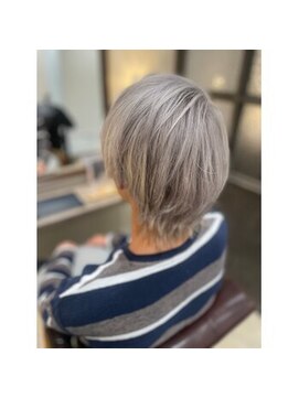 ミリ 千歳烏山(Mili CARE&SPA) マッシュウルフ