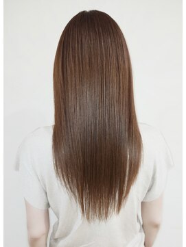 レイエレガンス(Rei Elegance) フュジオドーズトリートメントでうるツヤ髪へ