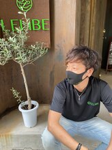 歴10年以上のスタイリストのみ在籍。最初から最後まで一人の担当者が責任を持って施術します