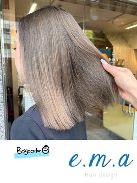 エマヘアデザイン(e.m.a Hair design) ベージュカラー