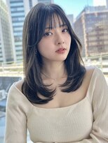 バイオレットジェム(Violet`jem)&nbsp;ミディアムレイヤーぱっつん前髪似合わせカット韓国ヘア