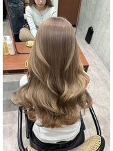 《色落ちまで綺麗なブリーチカラー》長く楽しめるハイトーン設計［ブリーチ/ケアブリーチ］