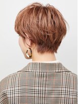 ネリ(NERi)&nbsp;大人女性に人気☆美シルエット丸みショートボブ