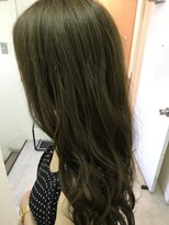 パティオンツー(PATIONN2)&nbsp;20代、30代赤みを抑えるオリーブアッシュベージュ
