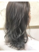 リゴ ヘアー(RIGO hair) グレージュ、ゆるふわ