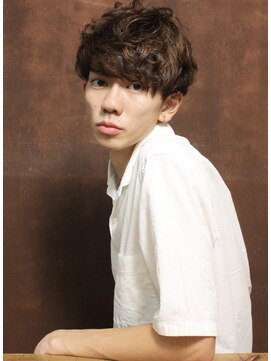 シアンデルカ(CYANDELUCCA) ツーブロックマッシュパーマ