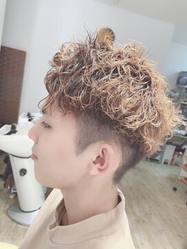 ケイズヘアー(K’s hair) ハイトーンカラー＆ツイストパーマ