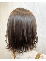 テーラヘアー 南行徳店(TELA HAIR) 赤みを抑えた透明感溢れるカーキアッシュ♪【南行徳】