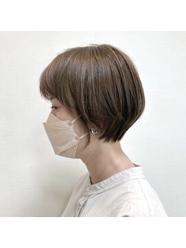 テルミークリニカルデザイン 北千里 前下がりショートボブ